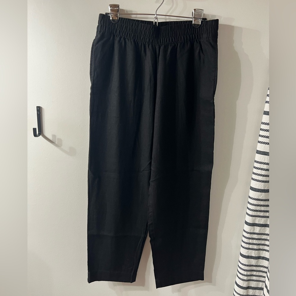 Old Navy Women's Straight Leg Black Linen Pants. Medium. New with tags.